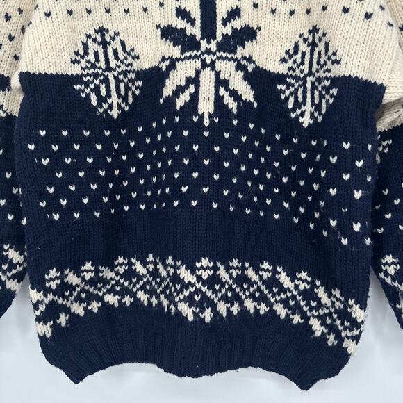 Vintage Hand Knit 100% Wool Molly Googles Sweater Fair Isle Snowflake Crewneck - Picture 3 of 7